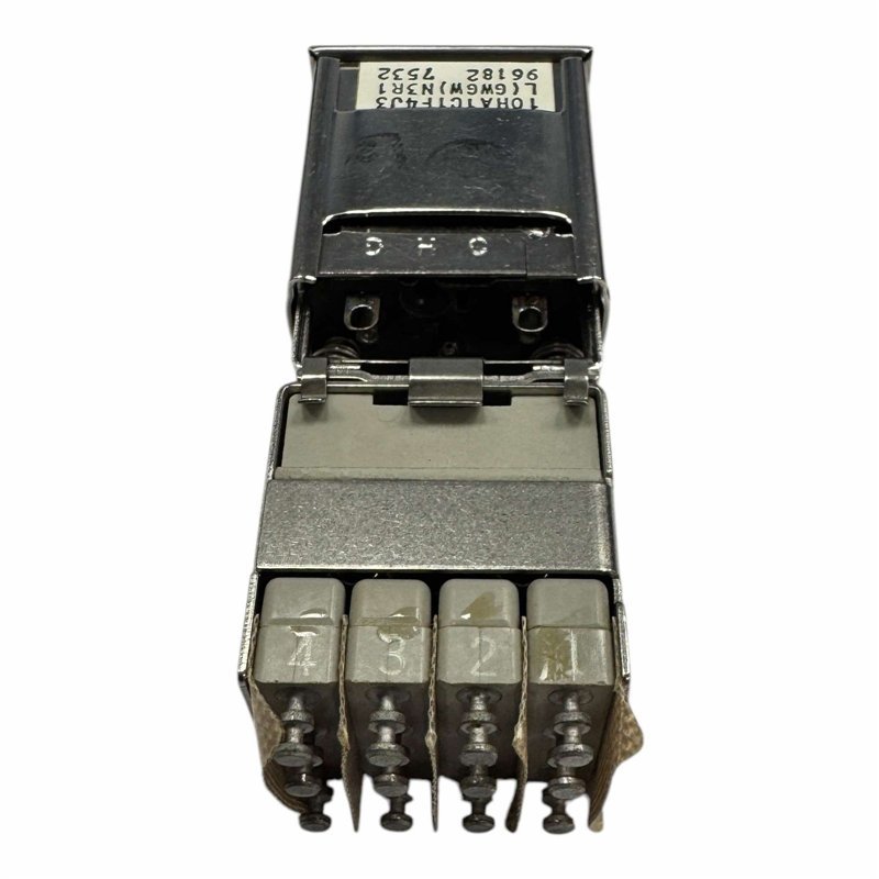 10HA1C1F4J3L(GWGW)N3R1 Eaton Indicator PushButton Switch