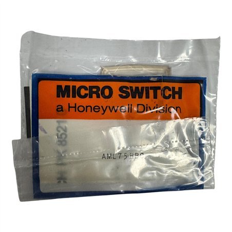 AML75BBC Honeywell Pushbutton Switch Rectangular Panel Seal