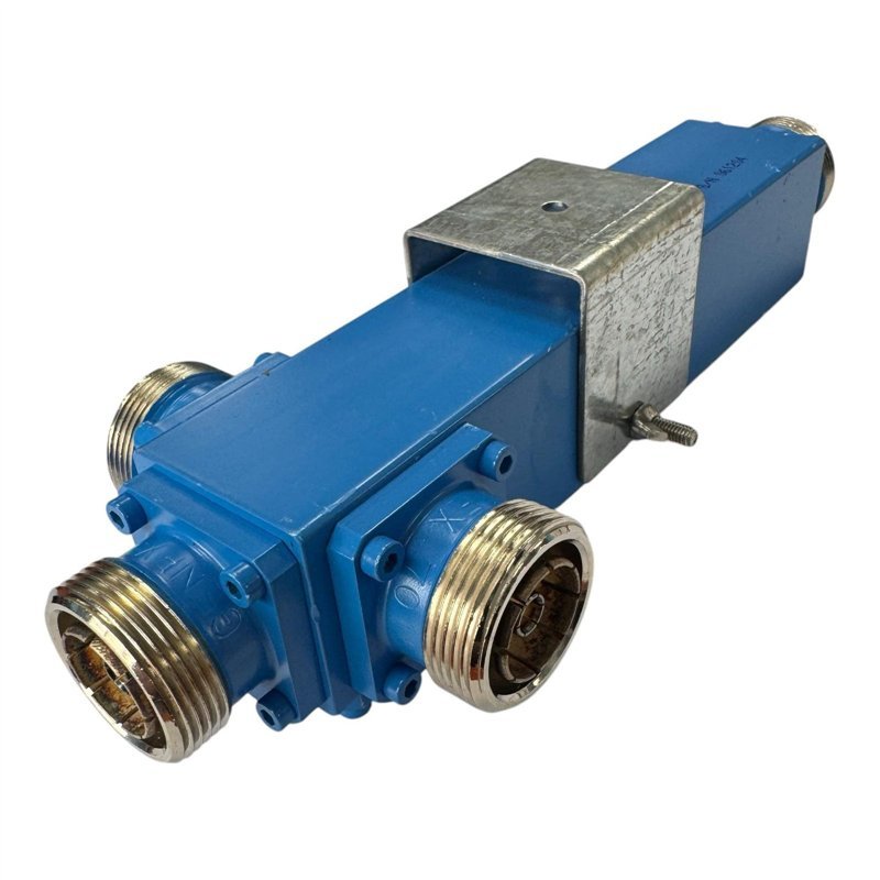 DPI7011X3522SG Genex Power Splitter 3 Way 800-2200Mhz 150W 7/16(f) 50R