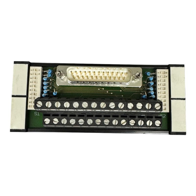 UM45-D25SUB/S Pheonix Contact Terminal Block Board