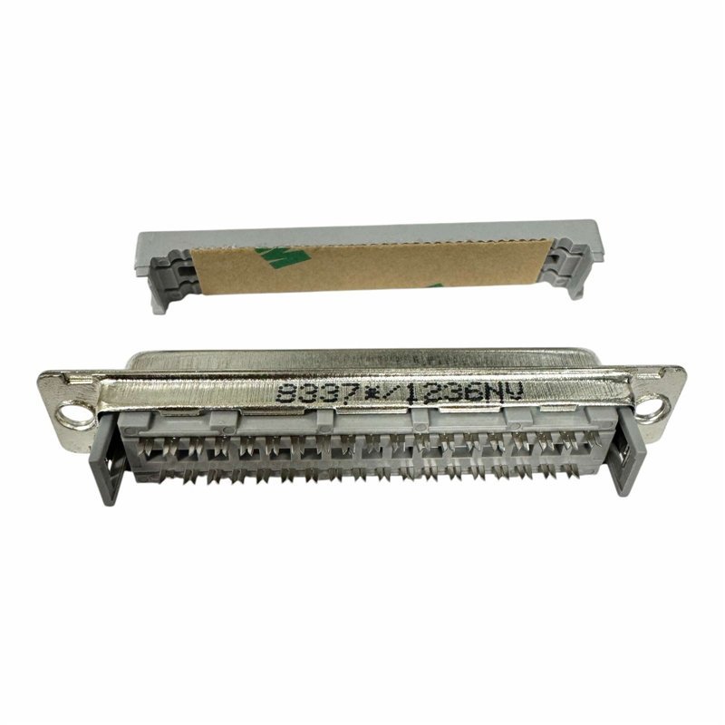121-0141 3M 37 Position D Sub Connector Female Panel Mount 2.74mm Pitch