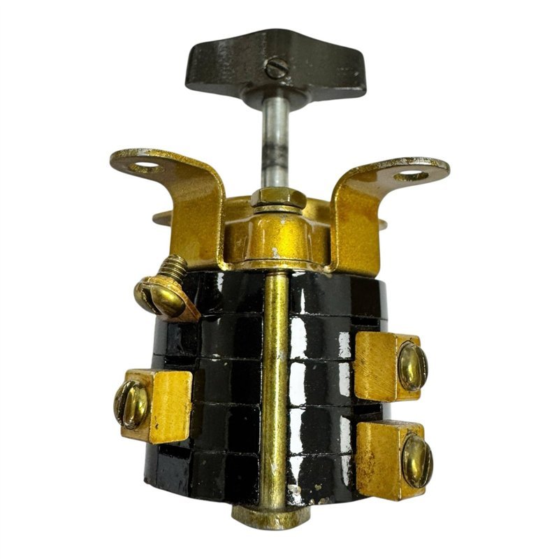 Arrow H&H Rotary Switch 125V 10A