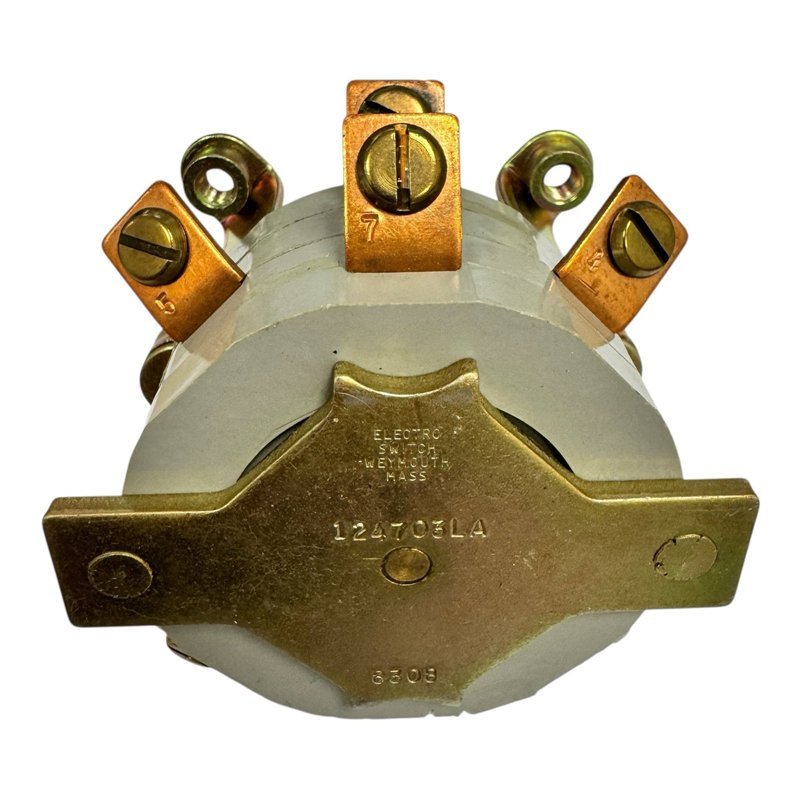 124703LA Rotary Switch 30A 250Vdc 500Vac 5930-00-738-9611