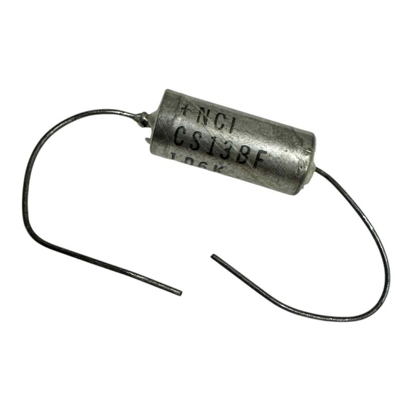 CS13BF106K Capacitor Axial Tantalum 10uF 35V 17x7mm