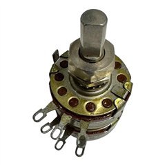 1027425-3 Allen Bradley Double Potentiometer 1Mohm 500Kohm 1M + 500K