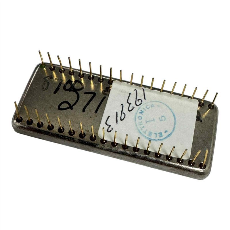 SC8700-1-883B Integrated Circuit Synchro Digital Converter