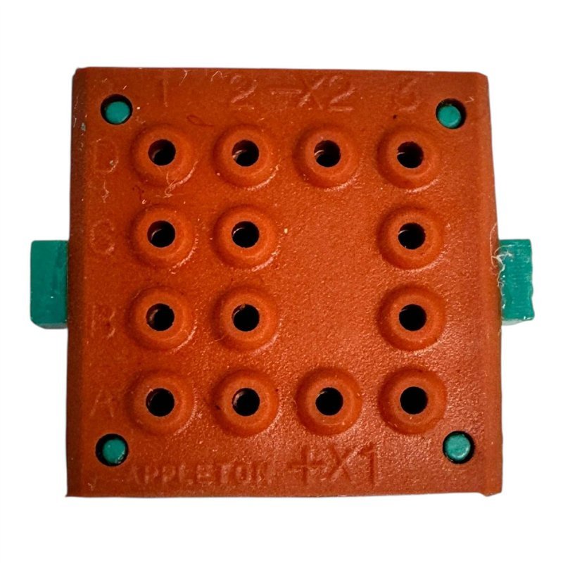 M12883/52-002 Amphenol Rectangular Mil Spec Relay Socket