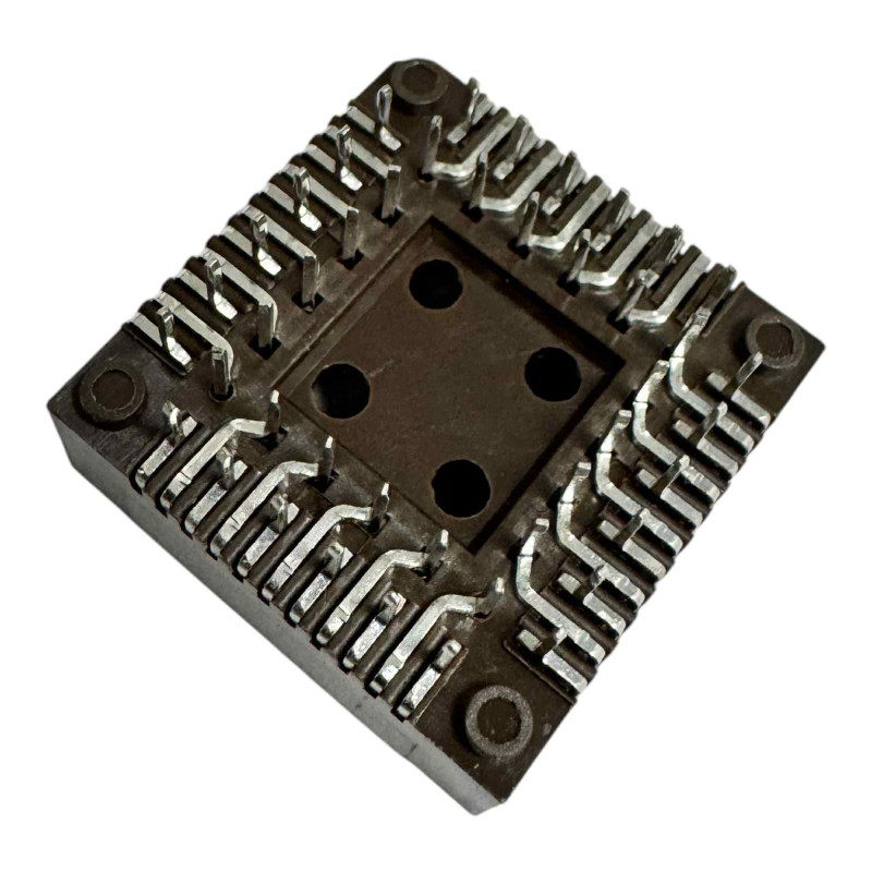 540-99-044-24-000-1 PLCC PCB IC Socket 44 Position 44 Pin