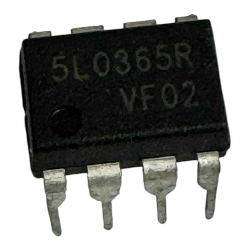 5L0365R Integrated Circuit