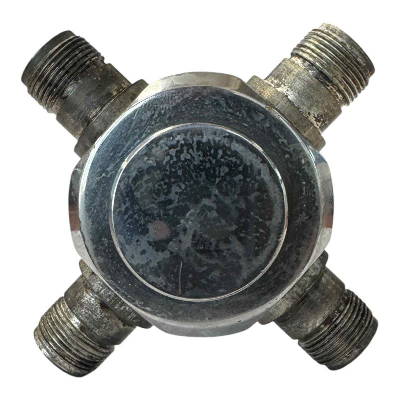 Laret Power Splitter N Type (f-f) 4-Way UHF 440-470Mhz