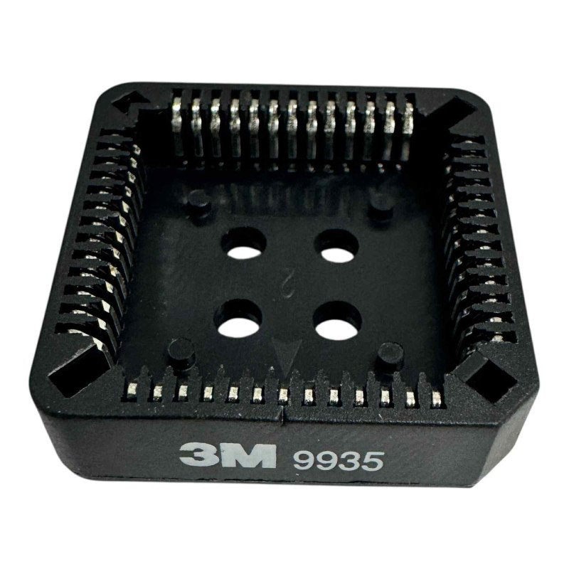9935 3M PLCC IC Socket 28 Pin 48 Position