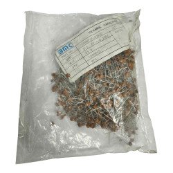 CC05NP063V3R3C Capacitor Radial Ceramic 3.3pF 63V 2.5% [Qtyx1000]