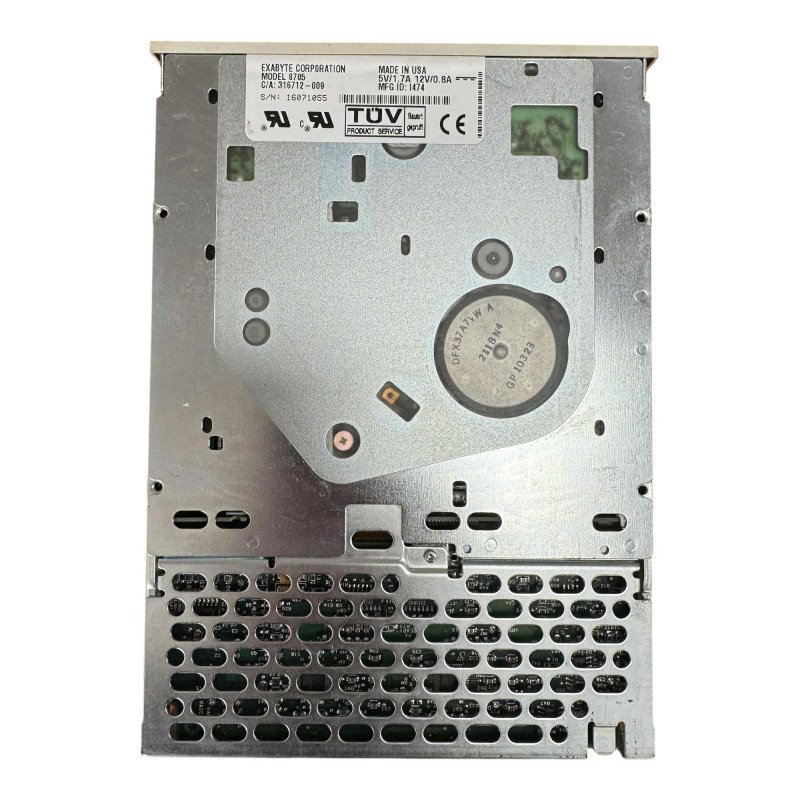 EXB-8705 Exabyte Eliant 820 Drive s/n:16071055 Made In USA