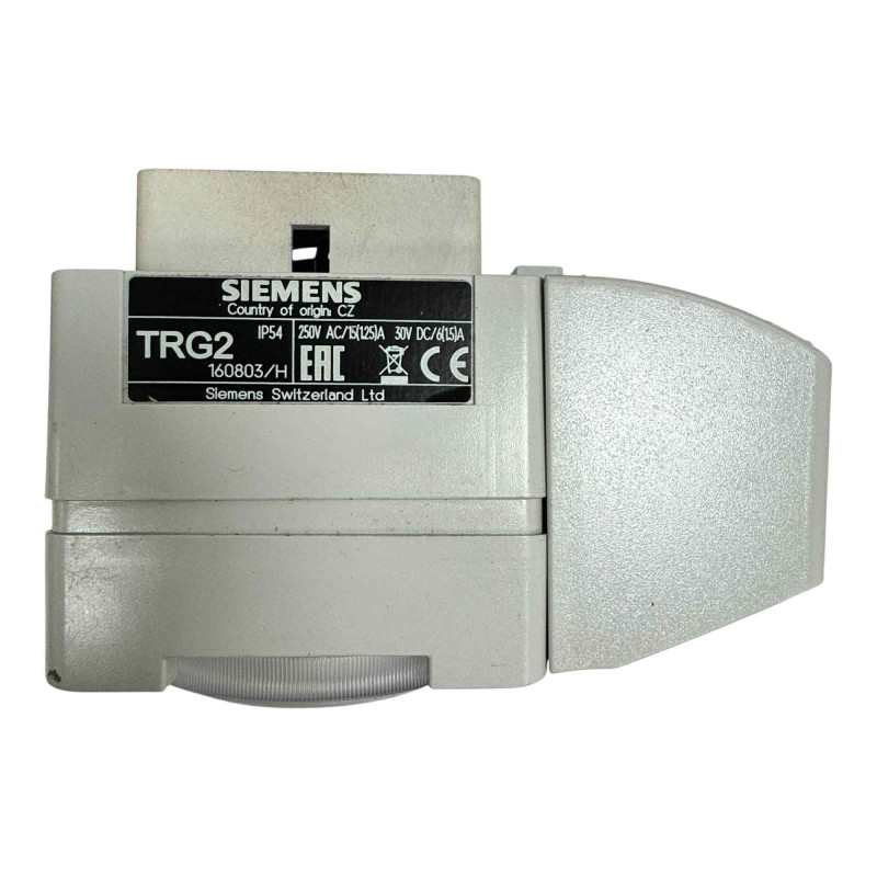 TRG2 Siemens Room Thermostat With Helix Sensor IP54 SPDT