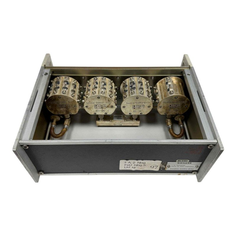 D2053 Siemens Variable Attenuator 0-200Mhz 75Ohm S44034-D0253-B102