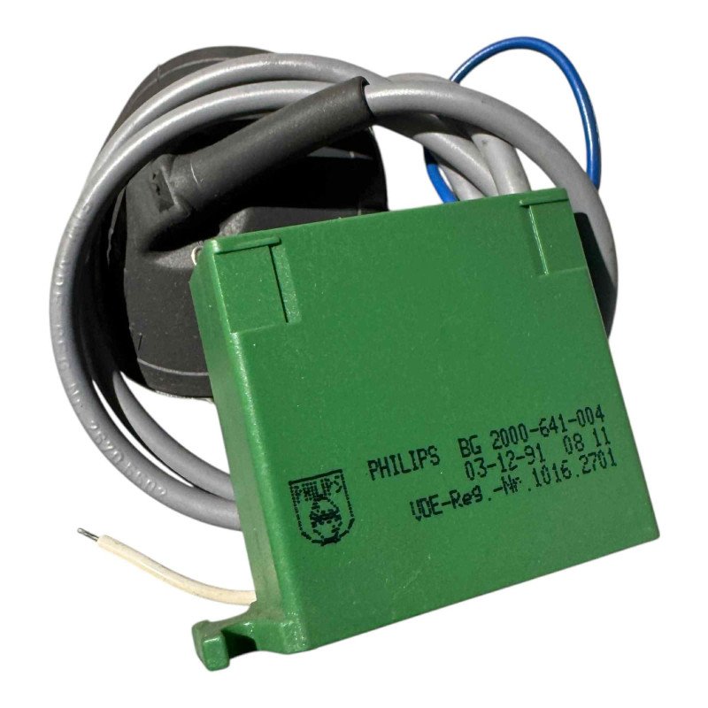 BG 2000-641-004 Philips TV Tripler