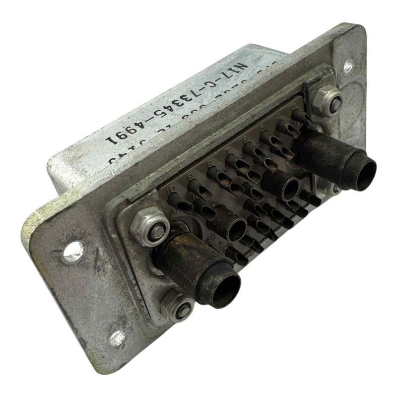 DPD-32C2-33S-1L MILITARY CONNECTOR AEROSPACE CANNON ITT