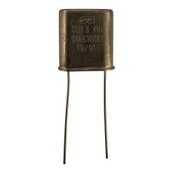 2 Pin Crystal Oscillator Clock 1228.8KHz