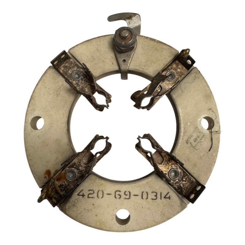 420-69-0314 Porcelain Tube Socket 4 Pin 4 Position