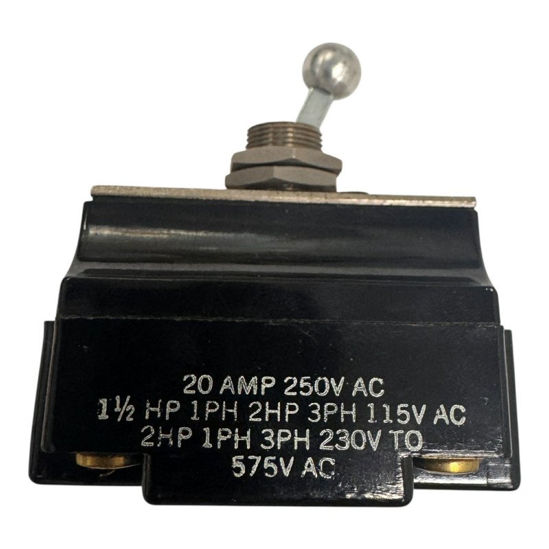 8320KI UND Lab Toggle Switch ON-OFF 20A/250Vac 2HP/230-575V