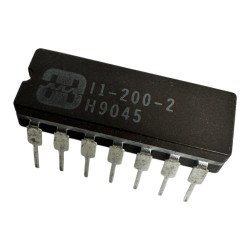 HI1-200-2 Harris Ceramic Integrated Circuit