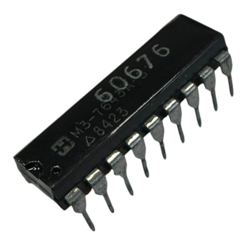 M3-7643A-5 8423 Integrated Circuit HARRIS