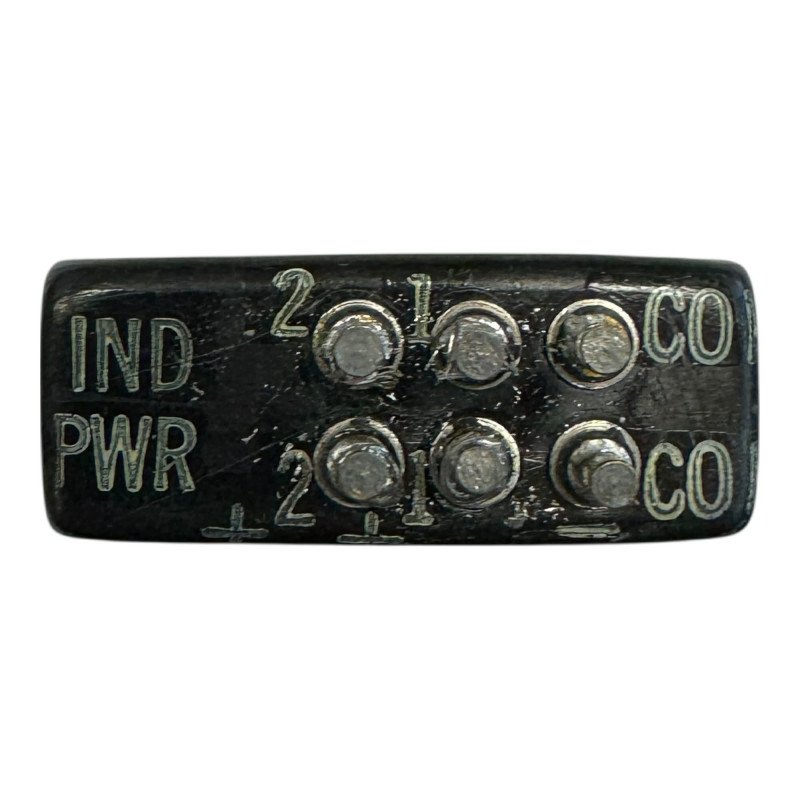 D1-413E39 Dynatech Coaxial Switch SMA DC-18Ghz 28V SPDT *Unmarked