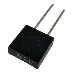 LCC Capacitor Radial Ceramic 2.21nF 2210pF 63V 2%