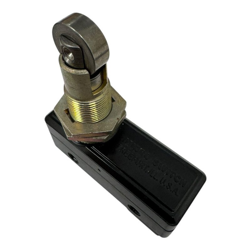 BZ-2RQ18 Momentary Snap Action Roller Switch SPDT ON-(OFF) (OFF)-ON 15A 480Vac