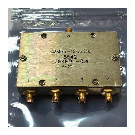 6700-8400Mhz 4WAY 50Ohm POWER SPLITTER COMBINER ZB4PD1-8.4