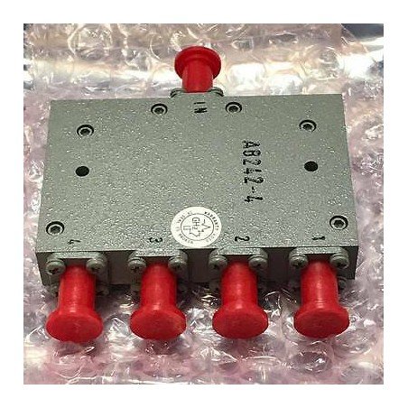 3-5Ghz SMA 4 WAY POWER DIVIDER COMBINER A8242-4