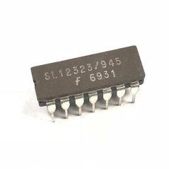 SL12323/945 6931 Integrated Circuit Fairchild
