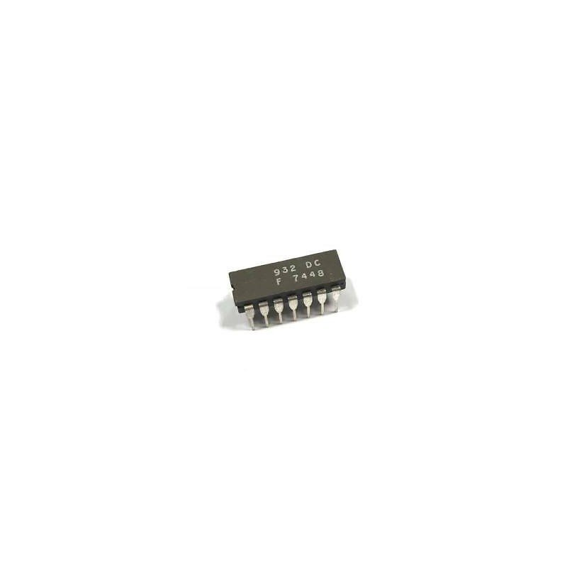 932DC 7448 Integrated Circuit Fairchild