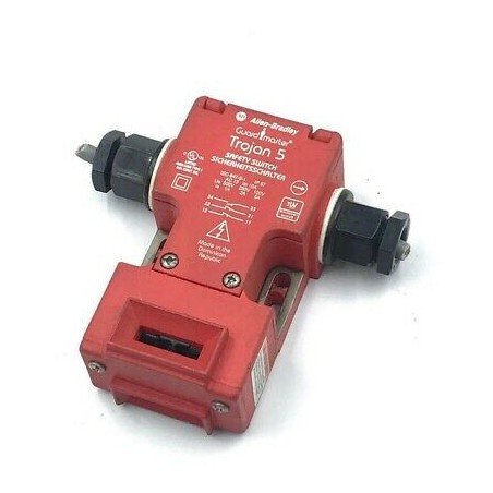 GUARD LOCKING SWITCH 440K-T11090 TROJAN 5 ALLEN BRADLEY USED