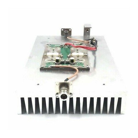 UHF AMPLIFIER OUT DIGITAL 17W ANALOG 40W CLASS A MRFA2602 MOTOROLA WITH HEAT SIN