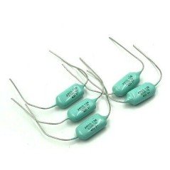 0.068UF 400V ARCO NON POLAR AXIAL CAPACITOR POLYESTER 15X8mm [QTY:5]